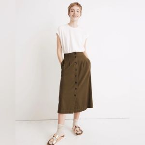 Madewell Patio Button-Front Midi Skirt, in kale